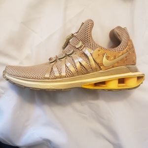 Nike Shox Gravity Metallic Gold Women's Size 8.5